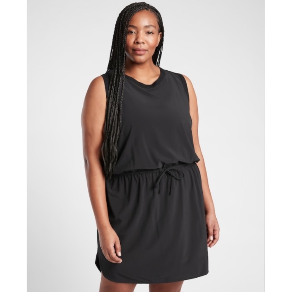 Athleta Rincon Dress // Black - Picture 4 of 15